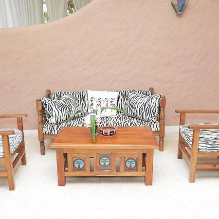 Tembo Beach Cottage Malindi Exterior foto