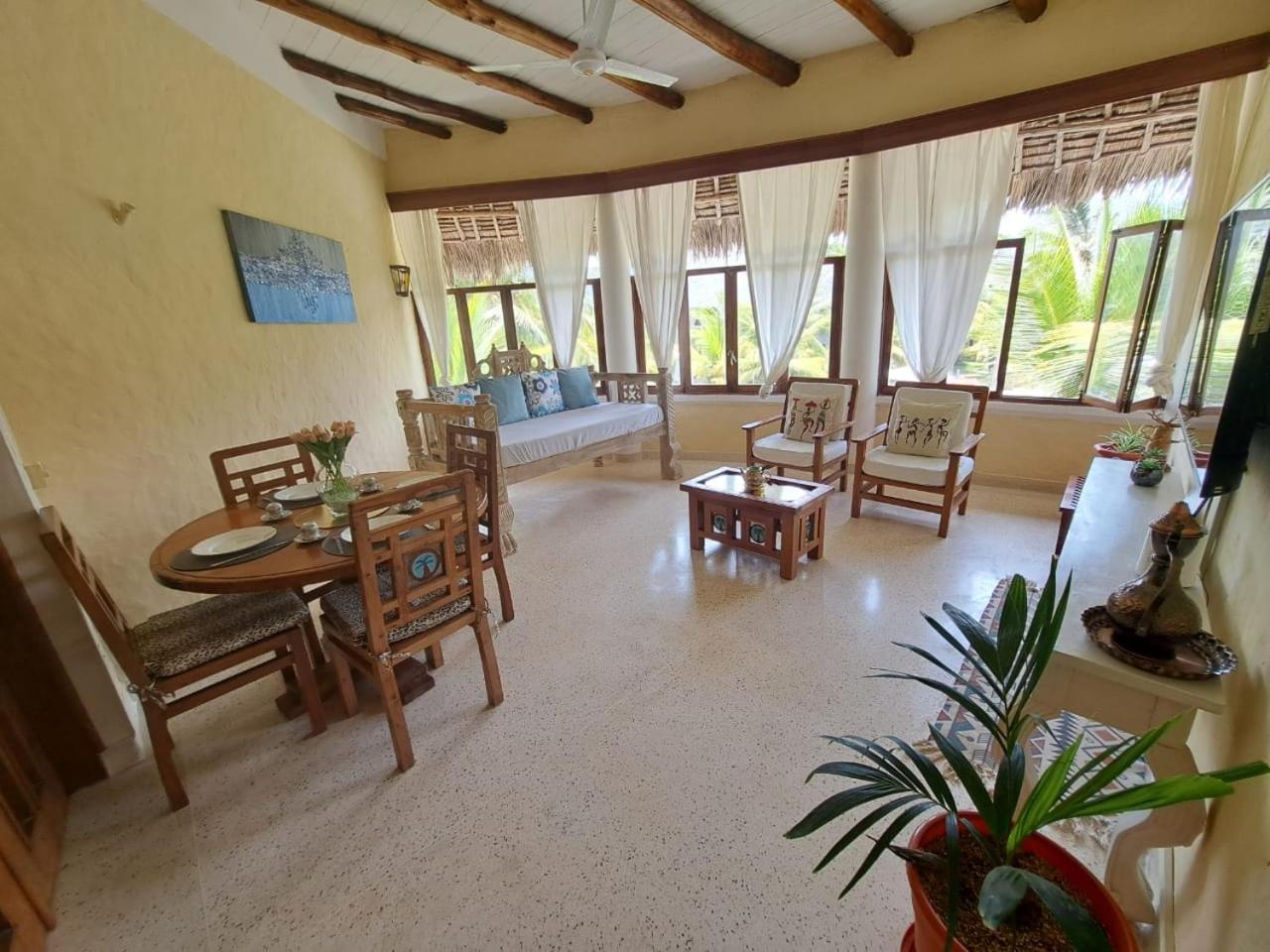 Tembo Beach Cottage Malindi Exterior foto